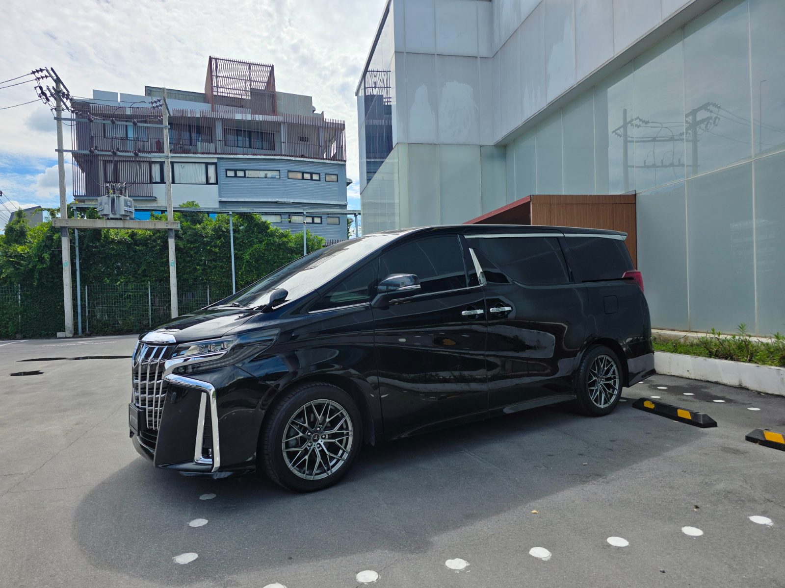 รถยนต์ Alphard 2.5s C Package มือสอง