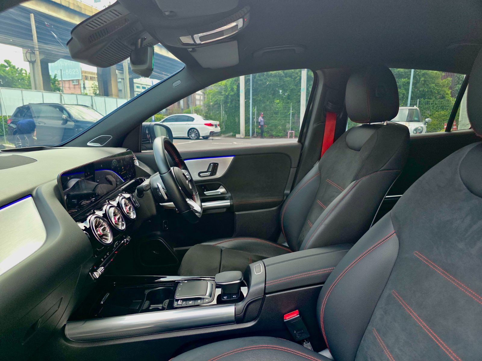 Mercedes-Benz AMG GLA 35 4MATIC มือสอง