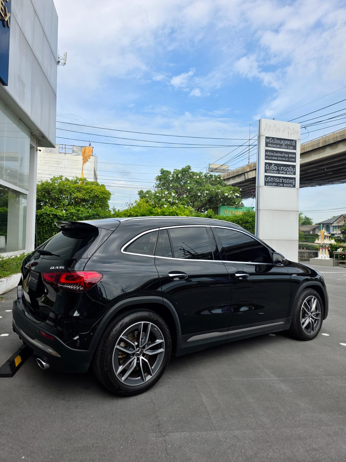 Mercedes-Benz AMG GLA 35 4MATIC มือสอง