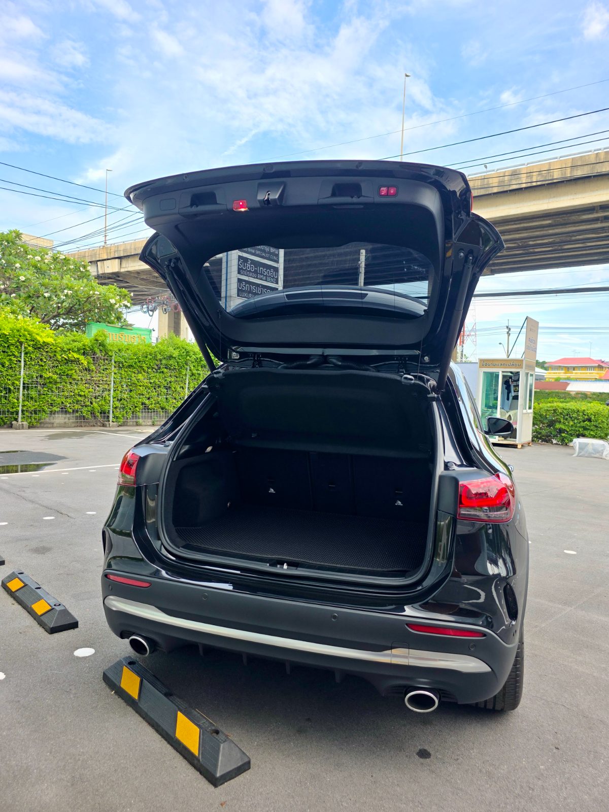 Mercedes-Benz AMG GLA 35 4MATIC มือสอง