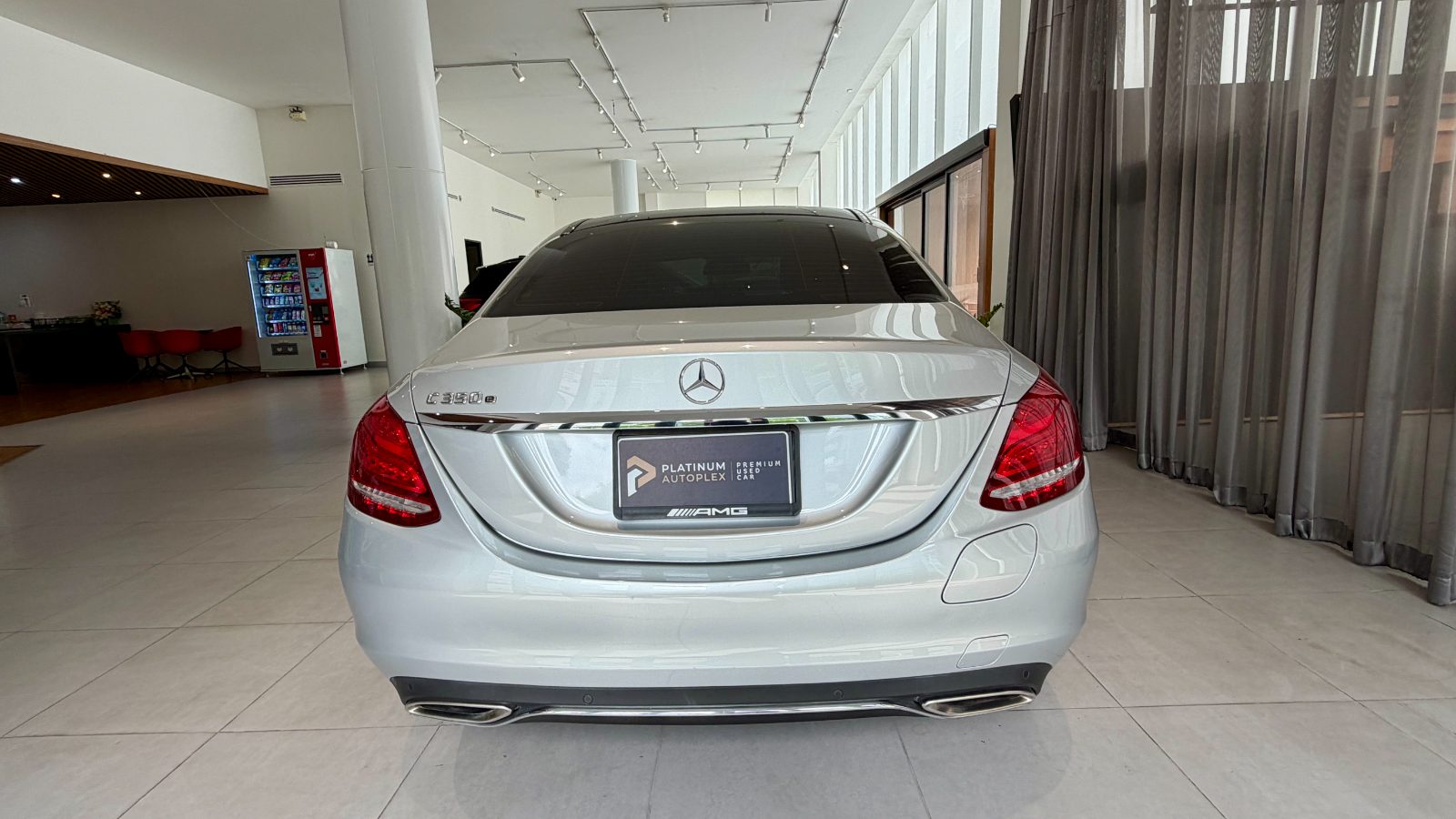 Mercedes-Benz C350e มือสอง