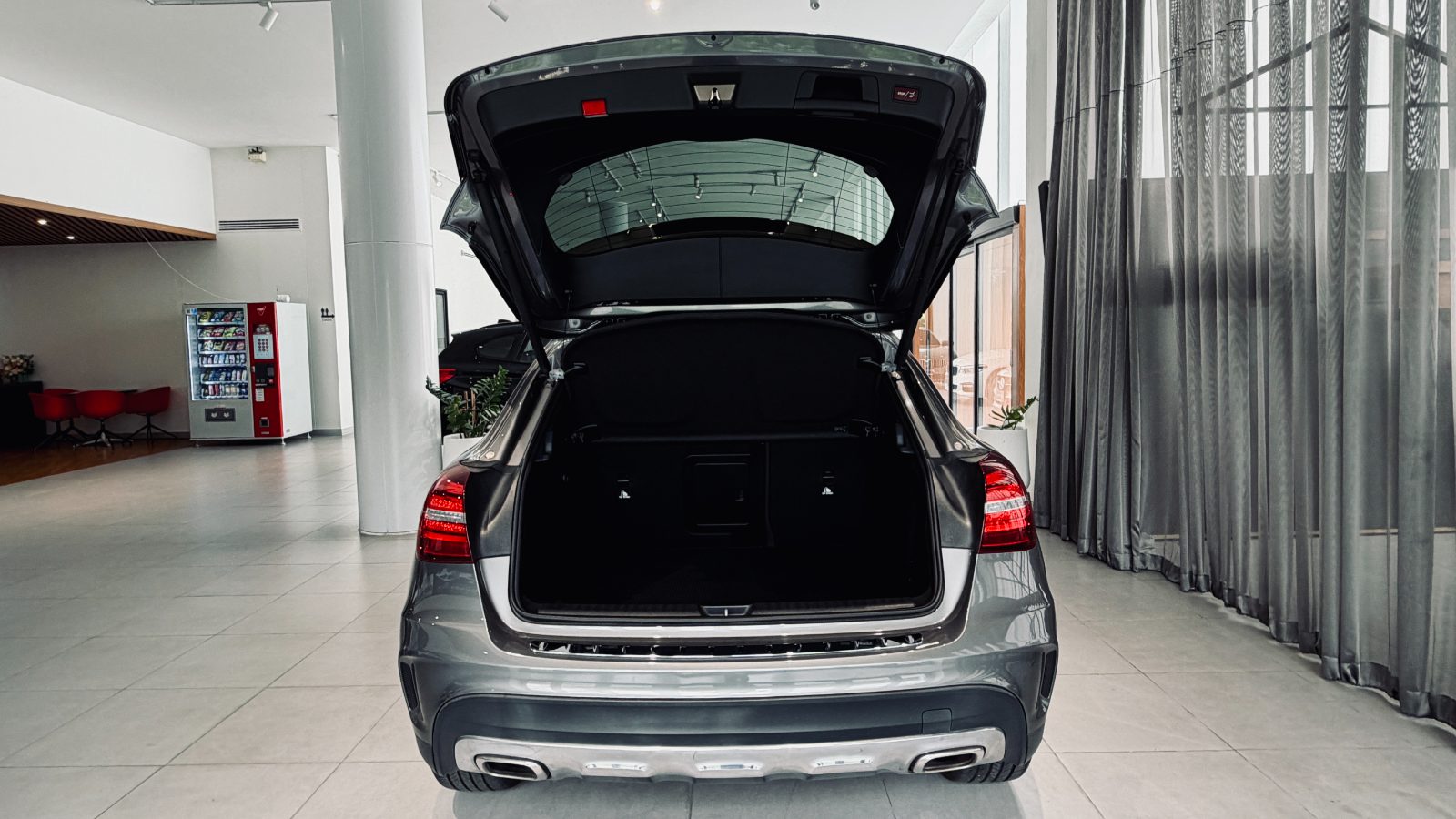 Mercedes-Benz GLA250AMG Dynamic มือสอง