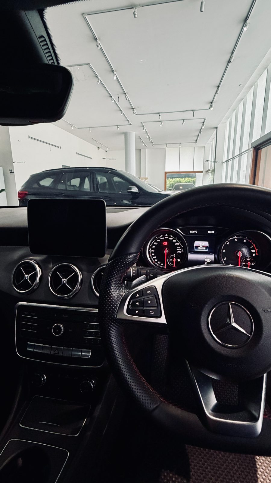 Mercedes-Benz GLA250AMG Dynamic มือสอง