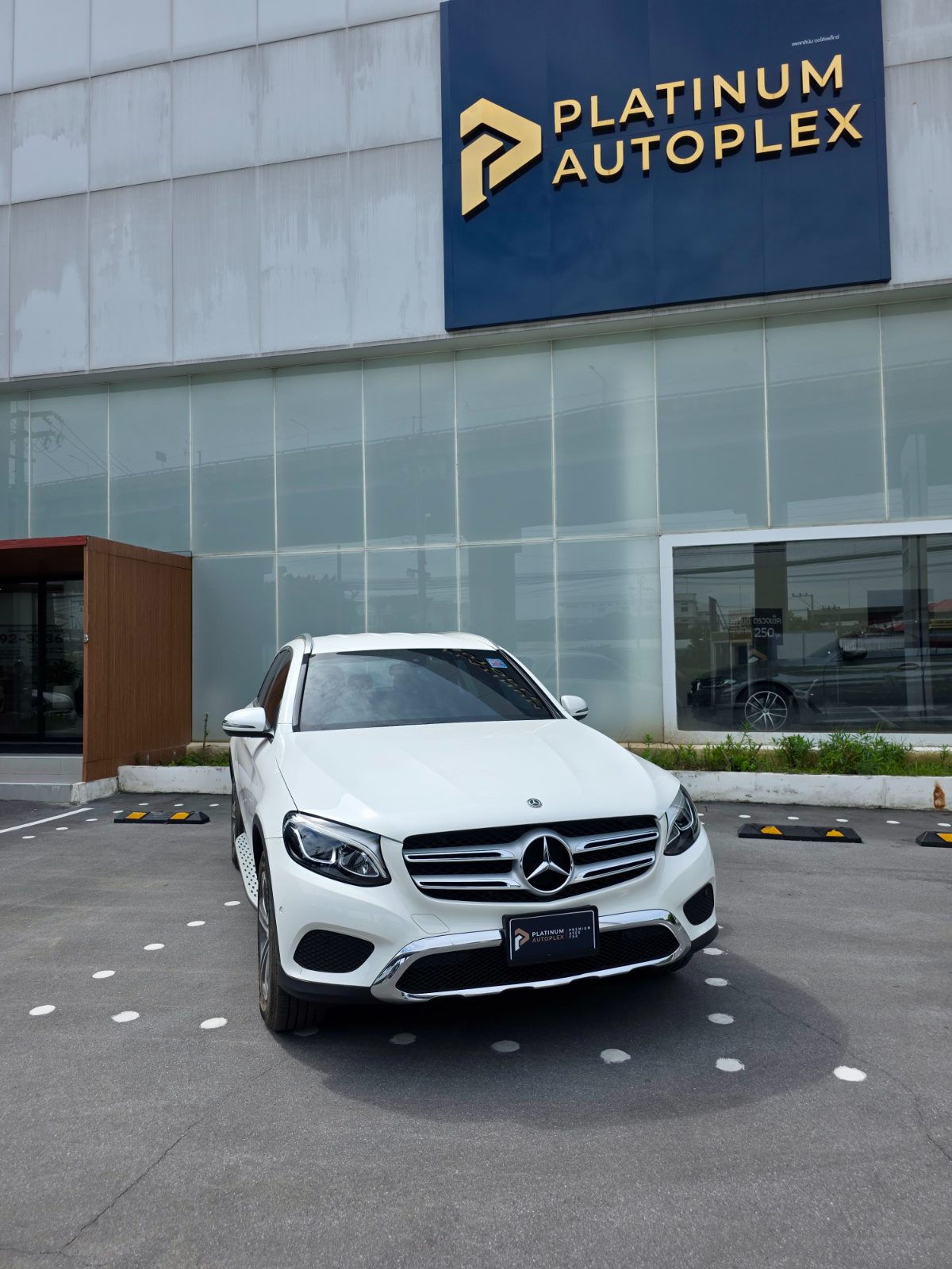 Mercedes-Benz GLC 220d 4MATIC มือสอง
