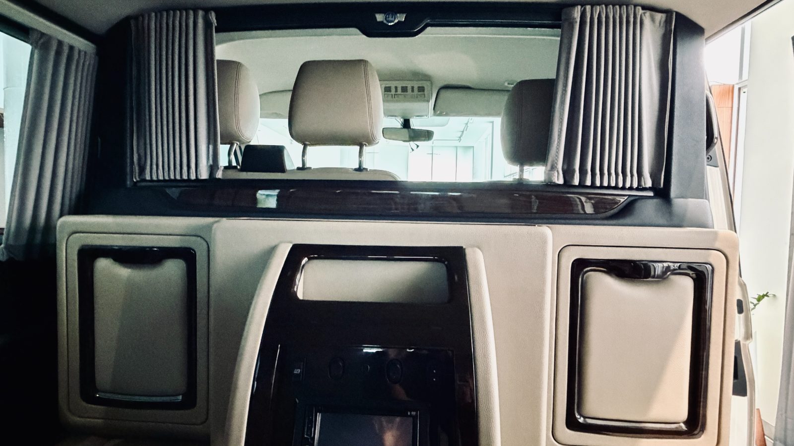 รถยนต์ Volkswagen Caravelle Minorchange 2 มือสอง