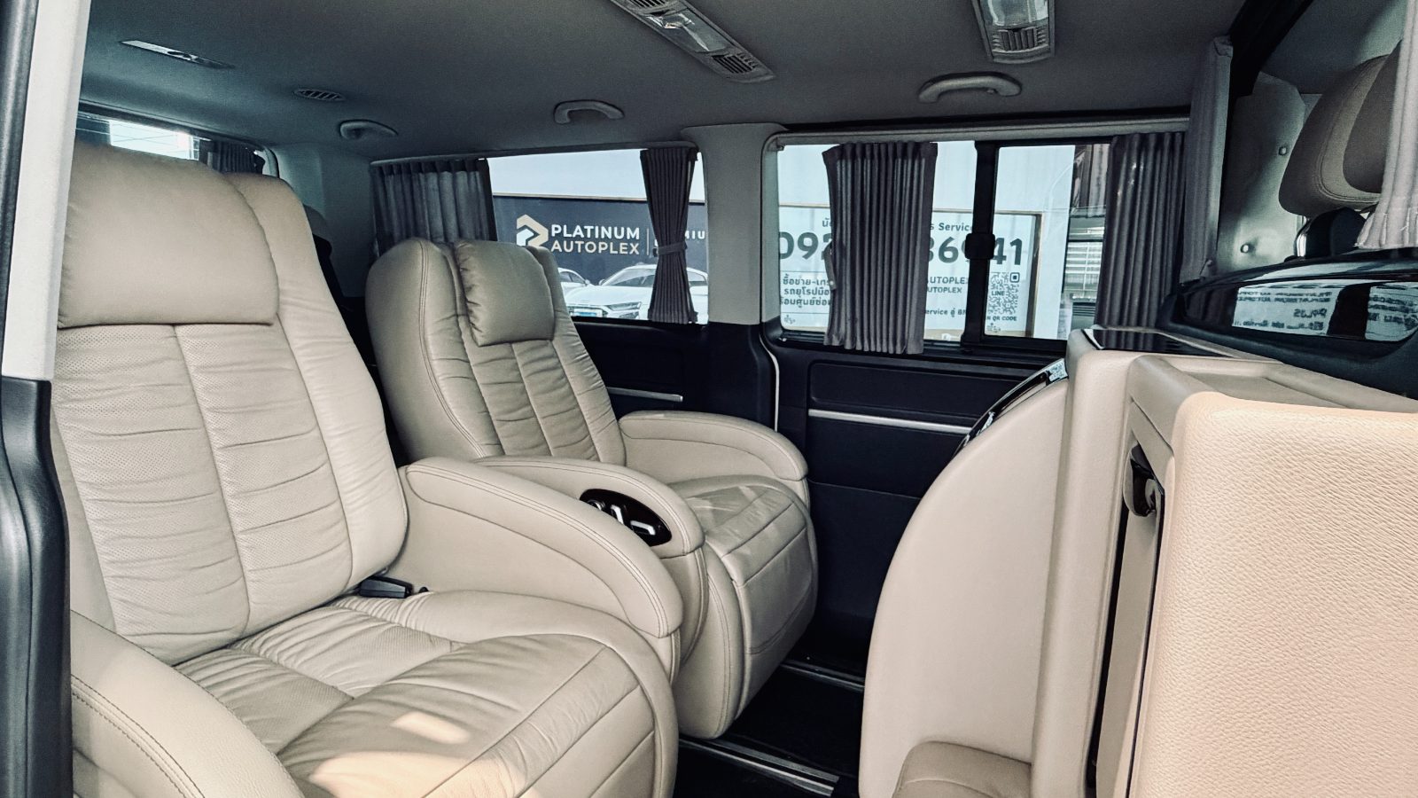 รถยนต์ Volkswagen Caravelle Minorchange 2 มือสอง